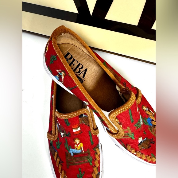 Reba by Justin Slip-On Canvas Shoes with Western Print - Sz 10 - Picture 3 of 6